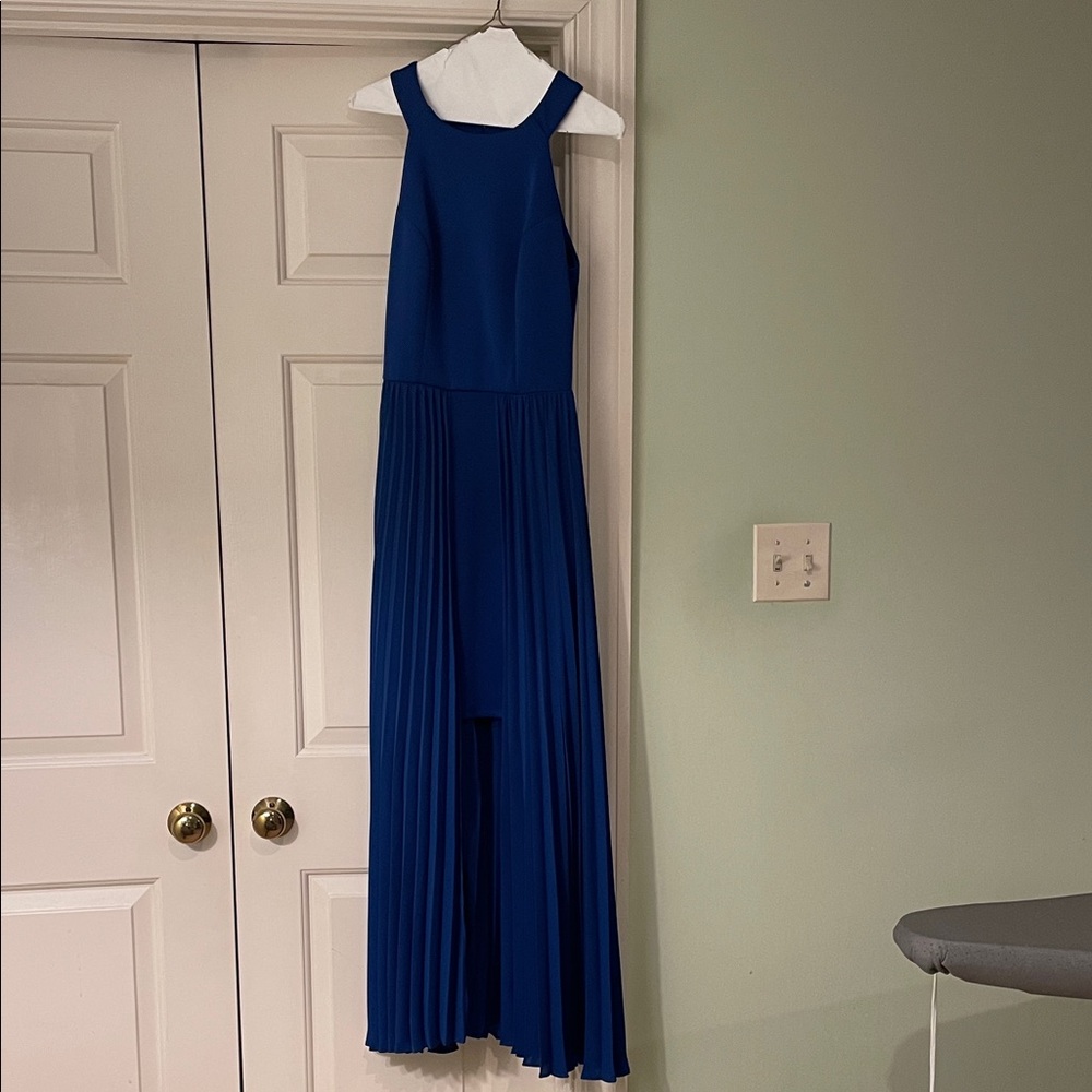 Elegant Blue Sleeveless Maxi Dress